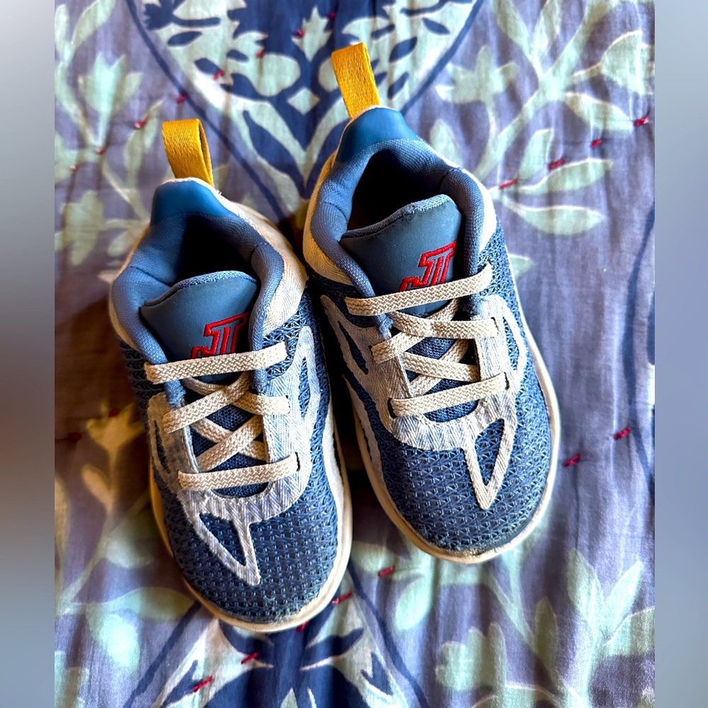 Nike Toddler - Tatum 1 Sneaker (Size: 7C)